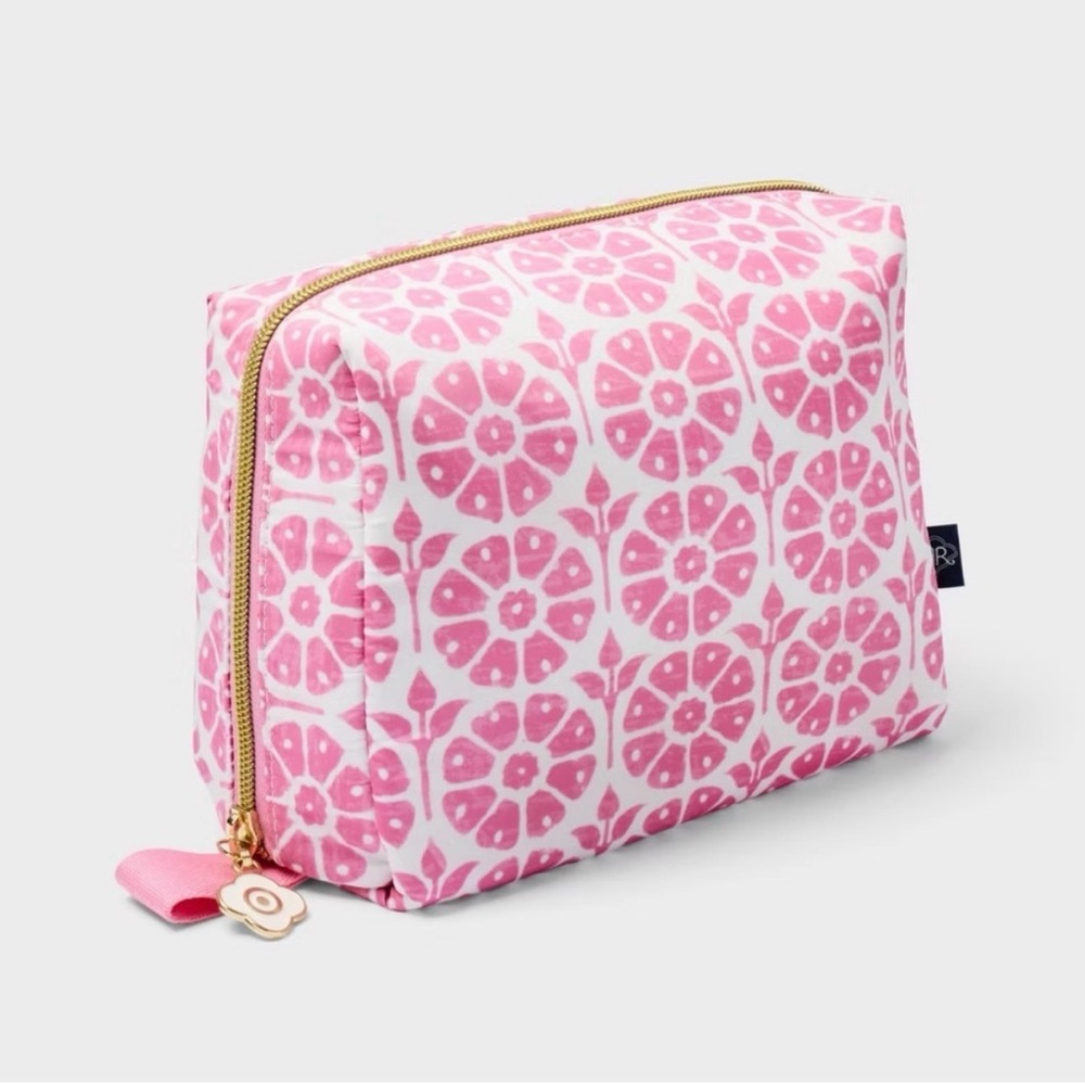 🩷 NWT! Daisy Floral Toiletry Bag Pink and White - ROLLER RABBIT x TARGET